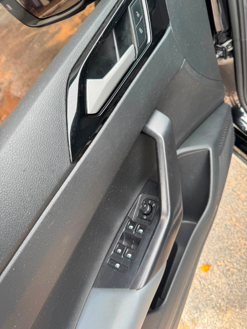 Volkswagen Nivus Highline 200 TSI Automático Flex 2020/2021 — foto 6 de 11