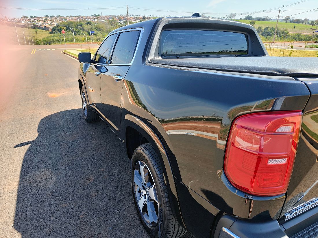 RAM Rampage Laramie Hurricane 4 CD 2.0 Turbo 4X4 Automático 2025/2025 — foto 7 de 11
