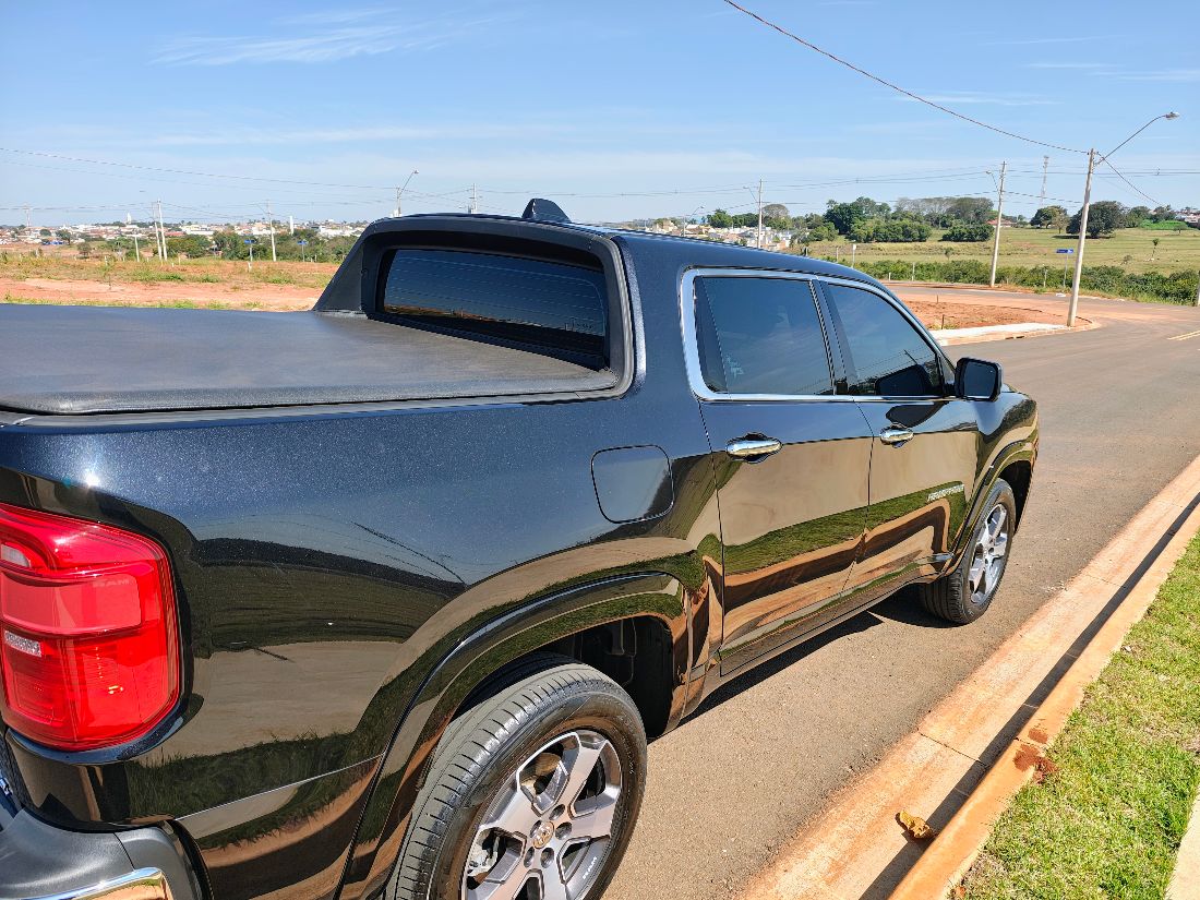 RAM Rampage Laramie Hurricane 4 CD 2.0 Turbo 4X4 Automático 2025/2025 — foto 8 de 11