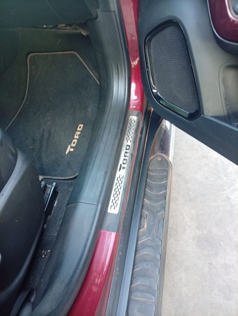 Fiat Toro Freedom 2.0 4x4 Turbo Automático Diesel 2019/2019 — foto 8 de 9