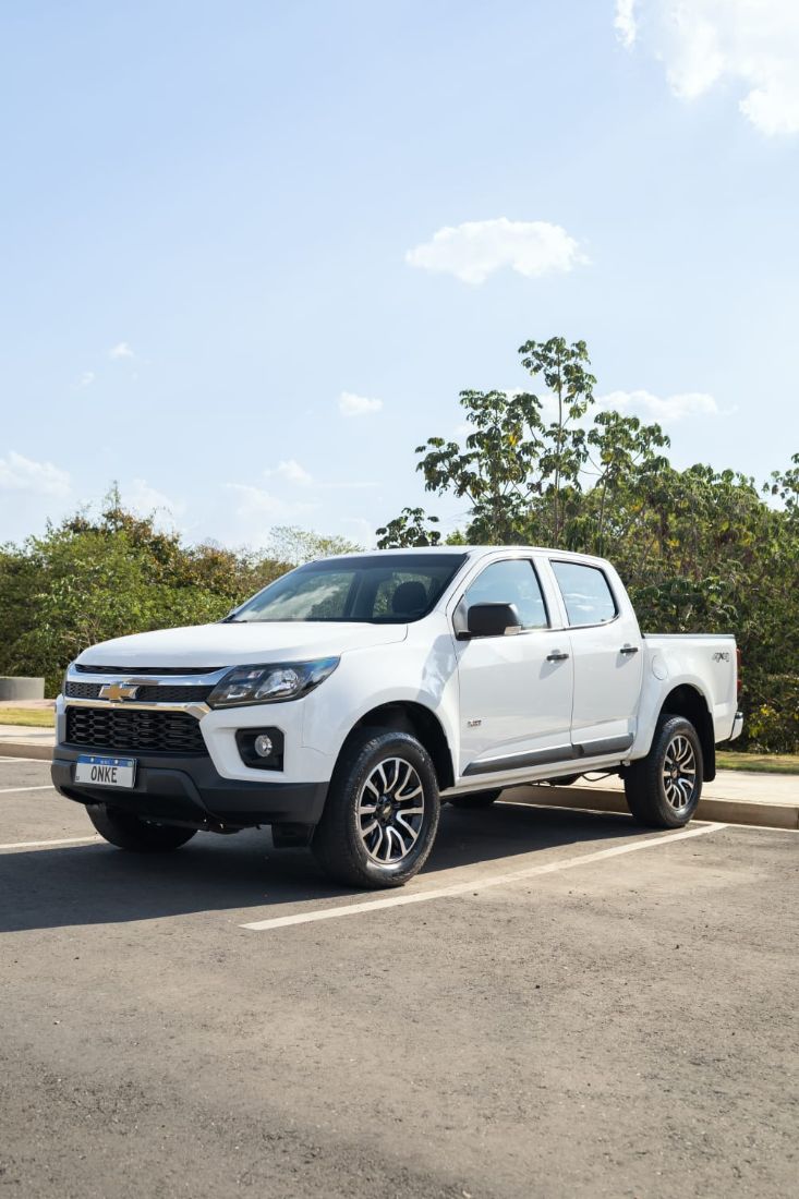 CHEVROLET/GM S10 LS CD 2.8 4x4 TDI Mecânico Diesel 2023/2024 — foto 2 de 12