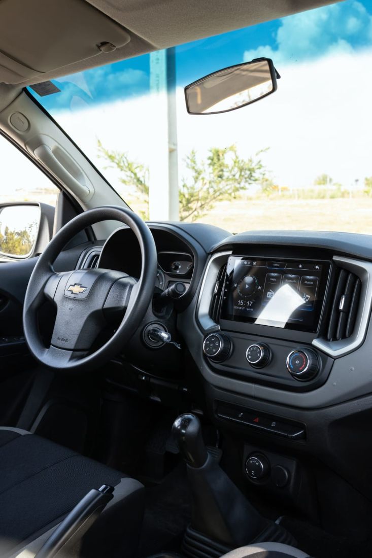 CHEVROLET/GM S10 LS CD 2.8 4x4 TDI Mecânico Diesel 2023/2024 — foto 6 de 12