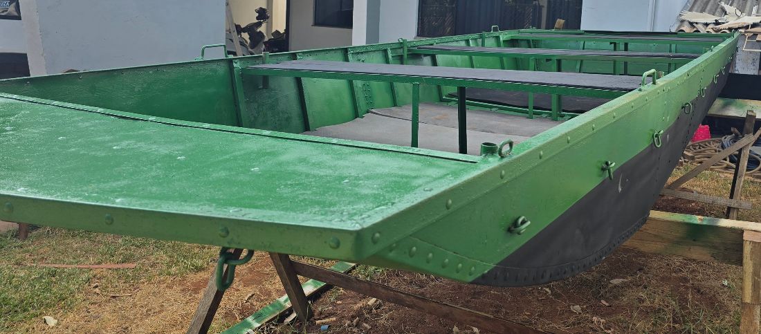 Outros Barco 5mts x 1,73mts × 0,45 c/ rabeta 5,5cv 2020/2020 — foto 4 de 8