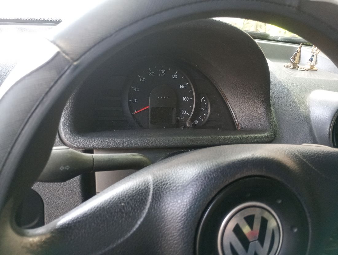 Volkswagen Gol 1.0 Mi 4P Total Flex 2012/2013 — foto 3 de 6