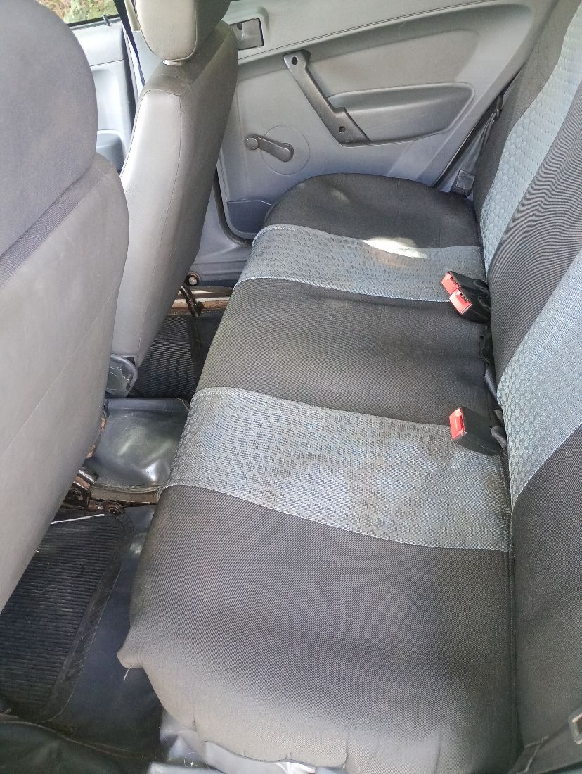 Volkswagen Gol 1.0 Mi 4P Total Flex 2012/2013 — foto 6 de 6