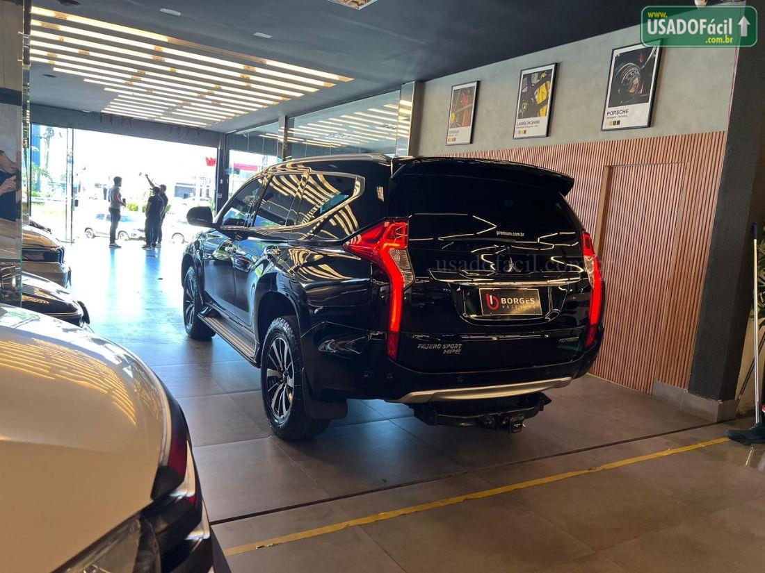MITSUBISHI Pajero Sport HPE 2.4 4x4 Automático Diesel 2019/2020 — foto 3 de 15