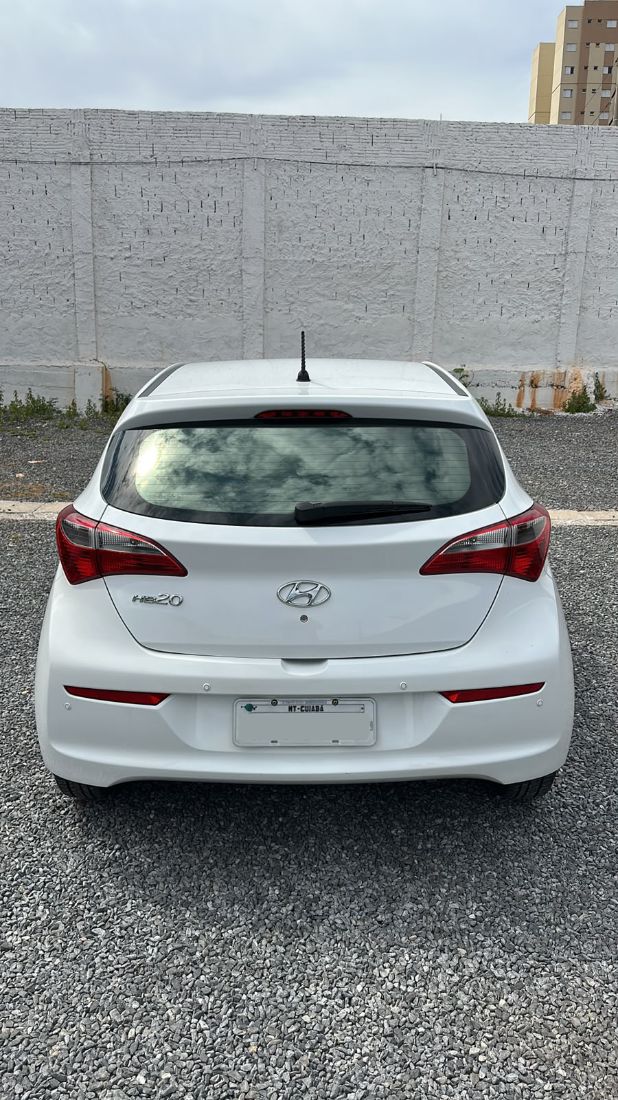 Hyundai HB20 Hatch Comfort 1.0 Flex 2016/2017 — foto 5 de 15