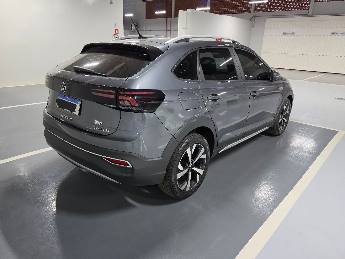 Volkswagen Nivus Highline 200 TSI Automático Flex 2023/2023 — foto 3 de 10