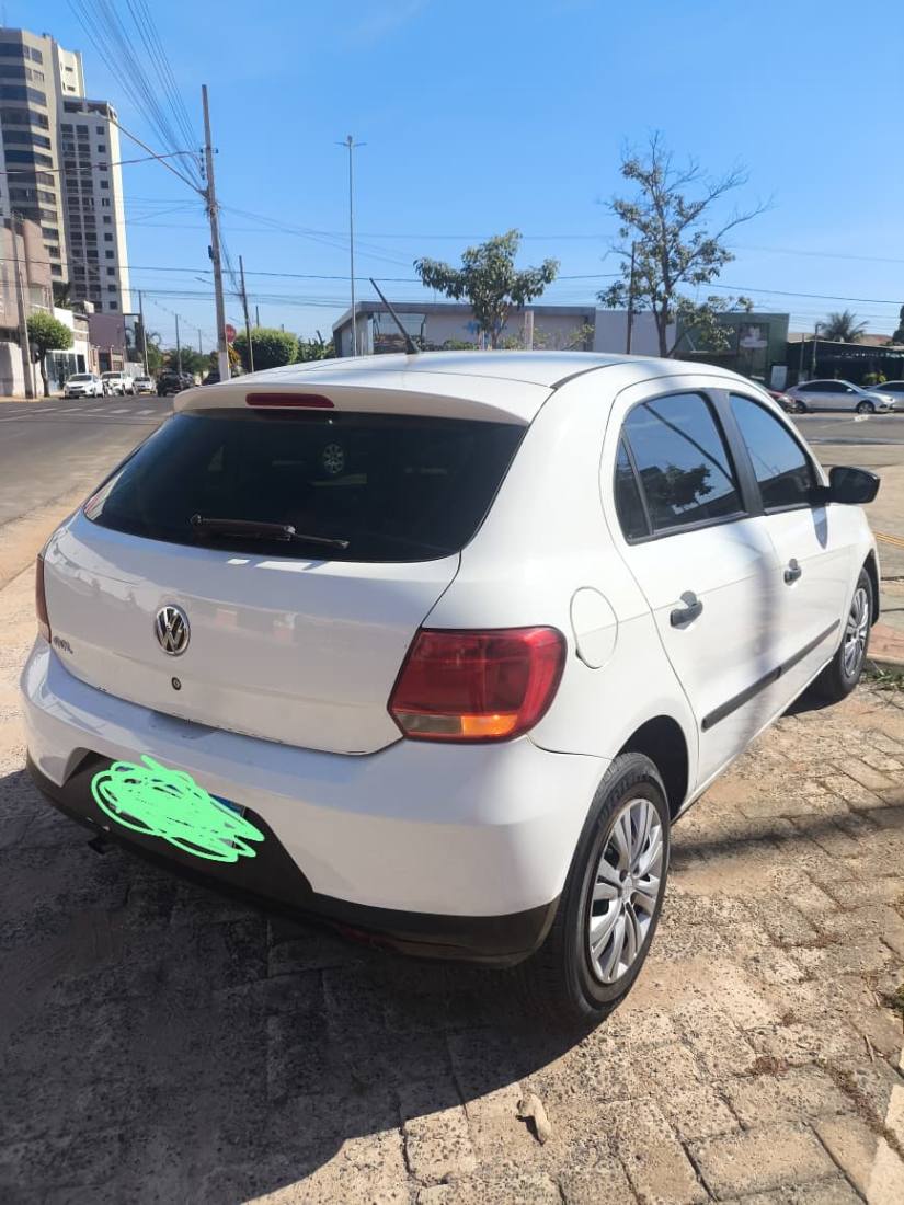 Volkswagen Gol Trendline 1.0 4P Total Fex 2015/2016 — foto 3 de 11