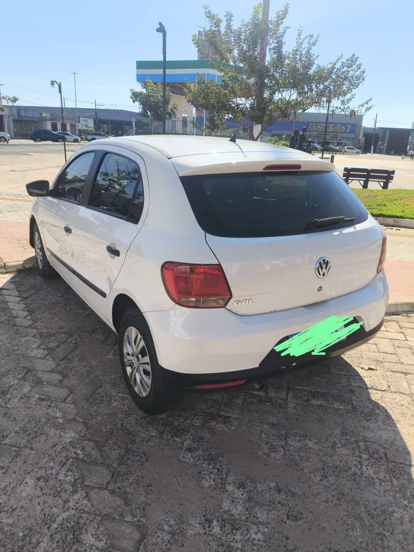 Volkswagen Gol Trendline 1.0 4P Total Fex 2015/2016 — foto 4 de 11