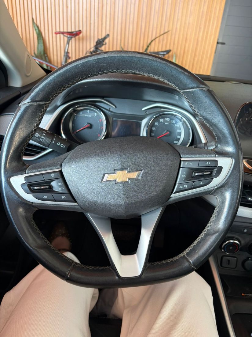 CHEVROLET/GM Onix Hatch Premier 1.0 Turbo Automático Flex 2020/2021 — foto 13 de 15