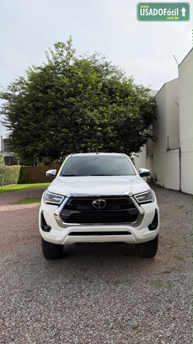 TOYOTA Hilux SRX CD 2.8 4x4 TDI Automático Diesel 2022/2023 — foto 2 de 9
