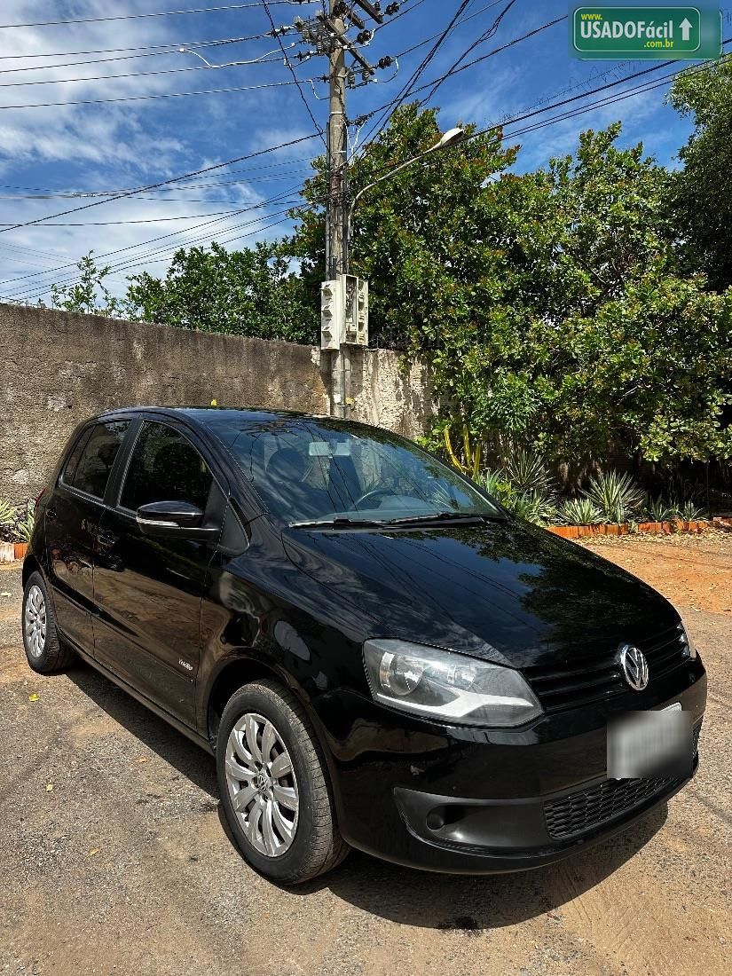 VOLKSWAGEN Fox 1.0 Mi 4P Total Flex 2014/2014 — foto 3 de 8