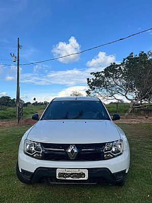 Duster Oroch Expression 1.6 16v Mecânico Flex 2019/2020 em Primavera do Leste - MT