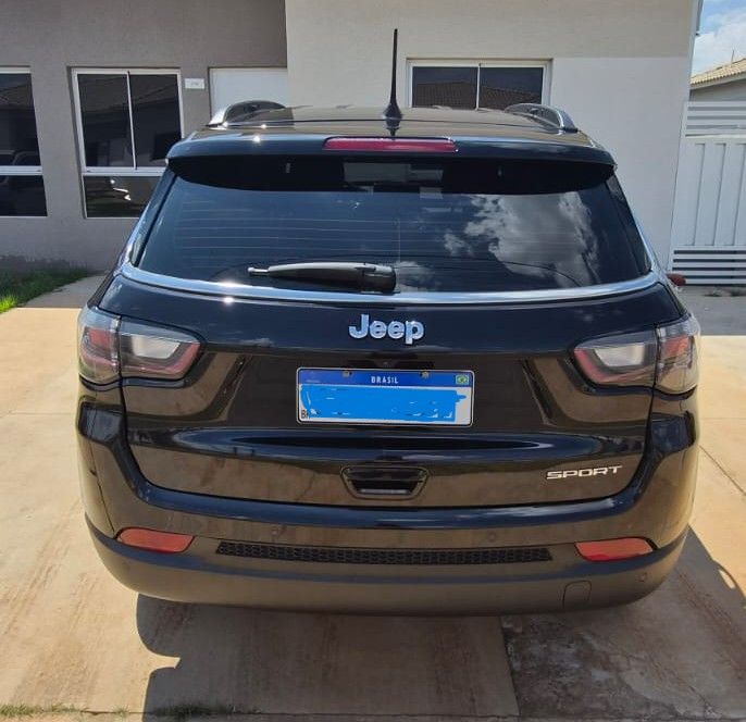 Jeep Compass Sport T270 1.3 Turbo - Pacote HIGH TECH 2025/2025 — foto 7 de 13
