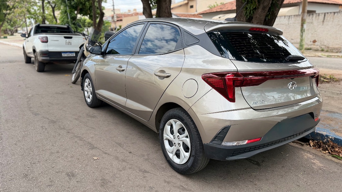 Hyundai HB20 Hatch Comfort Plus 1.0 Mecânico Flex 2024/2025 — foto 2 de 5
