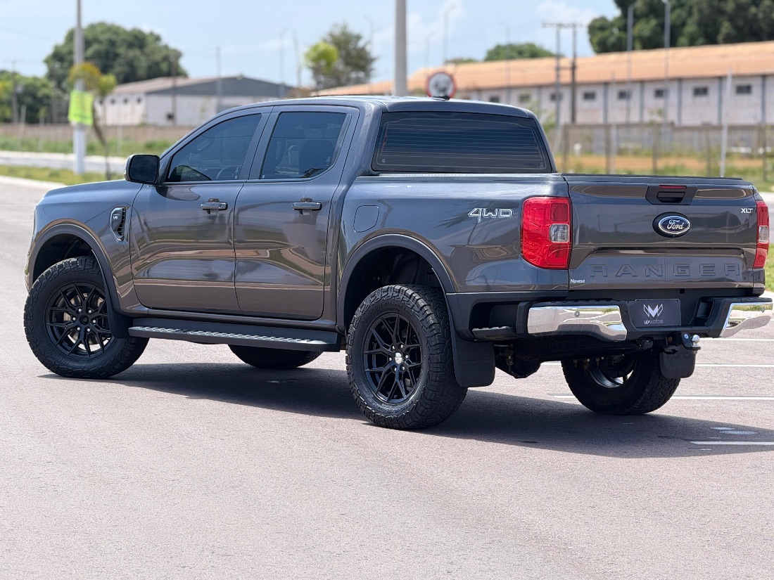 Ford Ranger XLT CD 3.0 V6 4x4 Turbo Automático Diesel 2024/2025 — foto 2 de 13