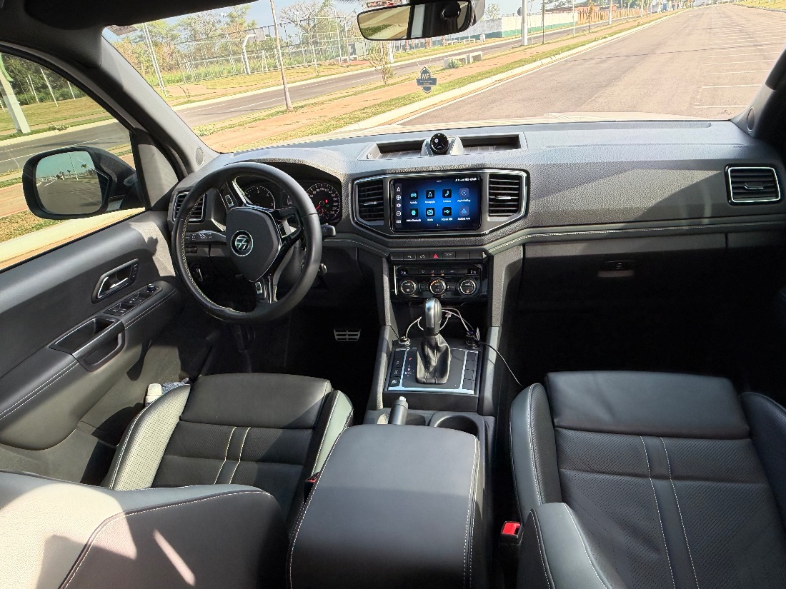 Volkswagen Amarok Extreme CD 3.0 4X4 Turbo Automático Diesel 2024/2025 — foto 11 de 12