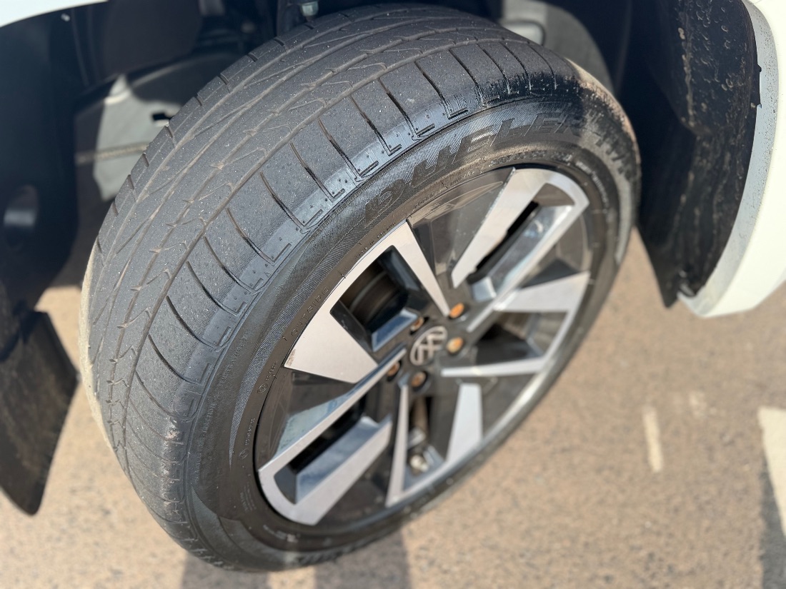 Volkswagen Amarok Extreme CD 3.0 4X4 Turbo Automático Diesel 2024/2025 — foto 9 de 12