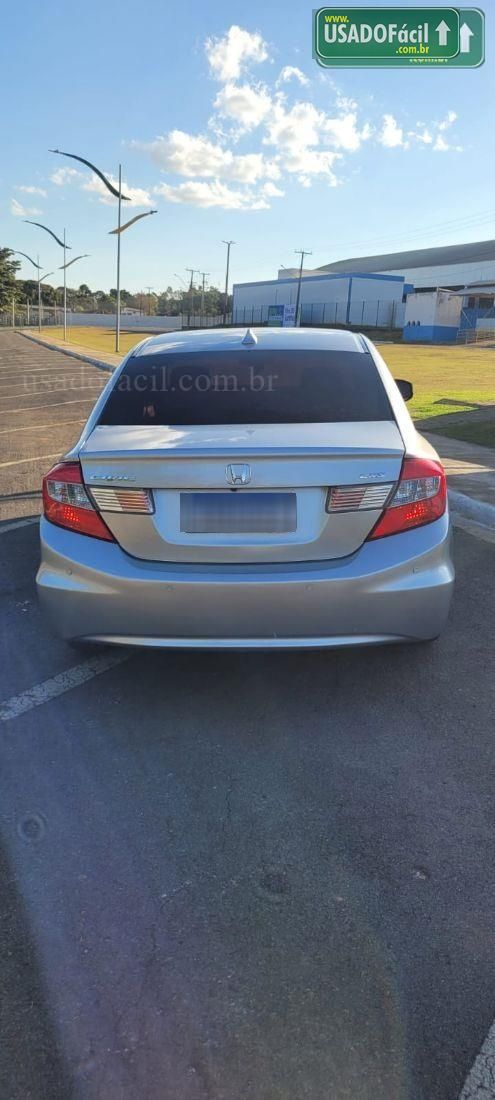 HONDA Civic Sedan LXS 1.8 Automático Flex 2013/2014 — foto 3 de 11
