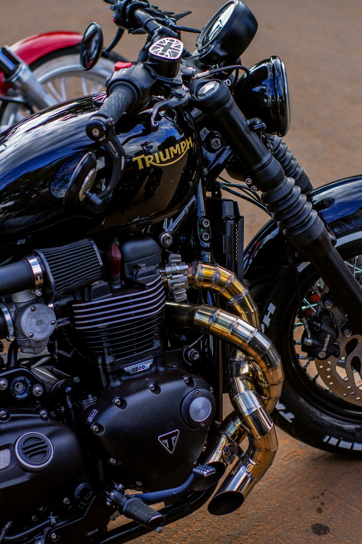 Triumph BONNEVILLE BOBBER 1200cc 2021/2022 — foto 8 de 11