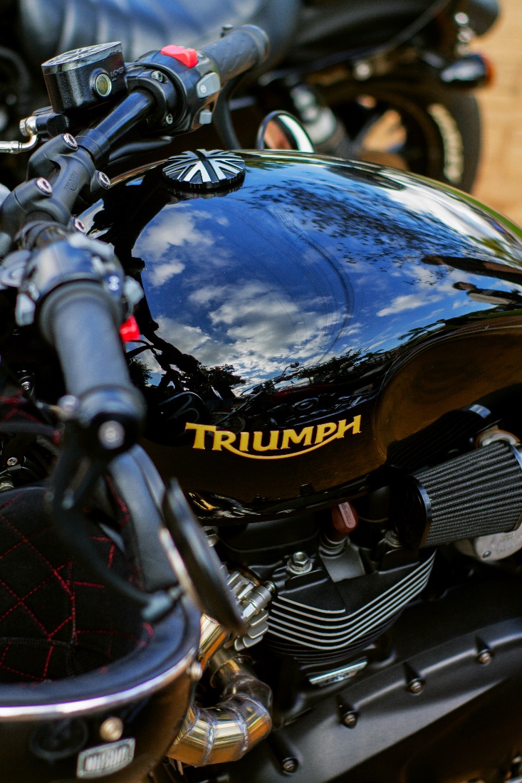 Triumph BONNEVILLE BOBBER 1200cc 2021/2022 — foto 9 de 11
