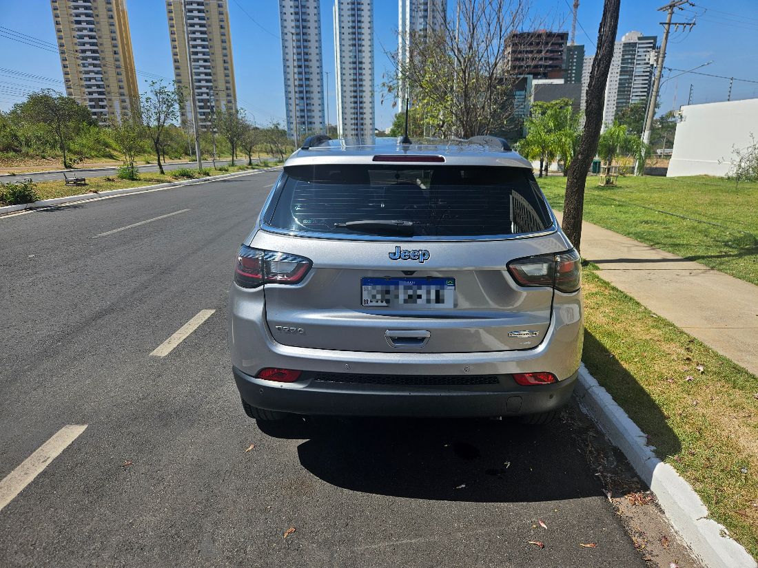 Jeep Compass Longitude T270 1.3 Turbo 4x2 Automático Flex 2022/2022 — foto 3 de 8