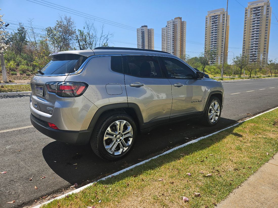 Jeep Compass Longitude T270 1.3 Turbo 4x2 Automático Flex 2022/2022 — foto 4 de 8