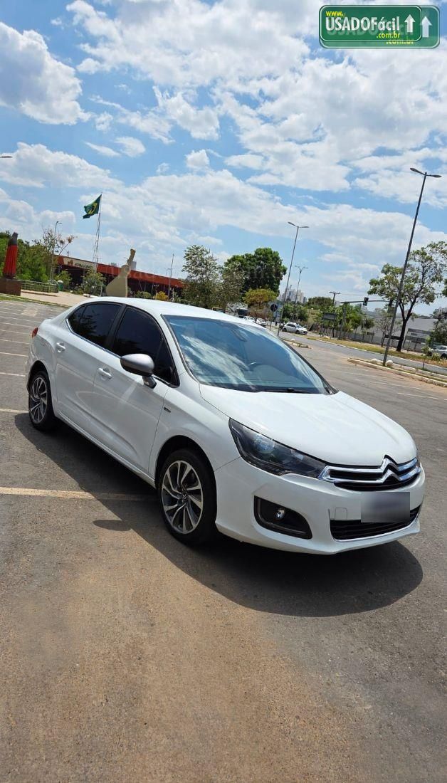 CITROEN C4 Lounge S 1.6 Turbo Automático Flex 2017/2018 — foto 3 de 12