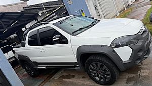 Strada Adventure Cd 1.8 Flex 2017/2017 em Nova Mutum - MT