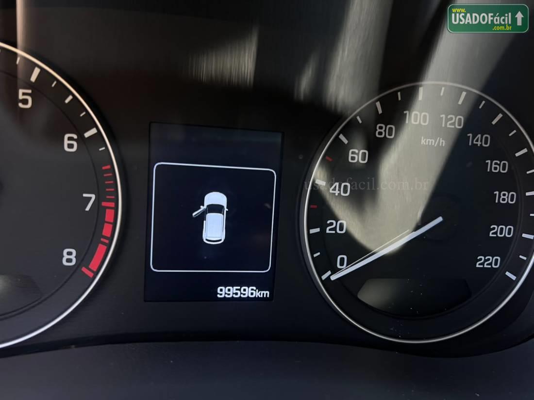 HYUNDAI Creta Prestige 2.0 Automático Flex 2017/2017 — foto 12 de 12