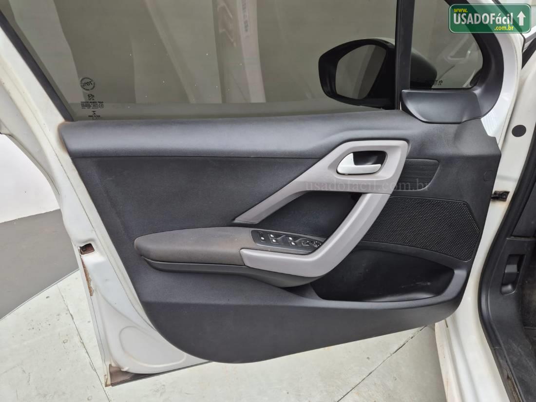 PEUGEOT Peugeot 208 Active 1.2 Mecânico Flex 2017/2017 — foto 18 de 25