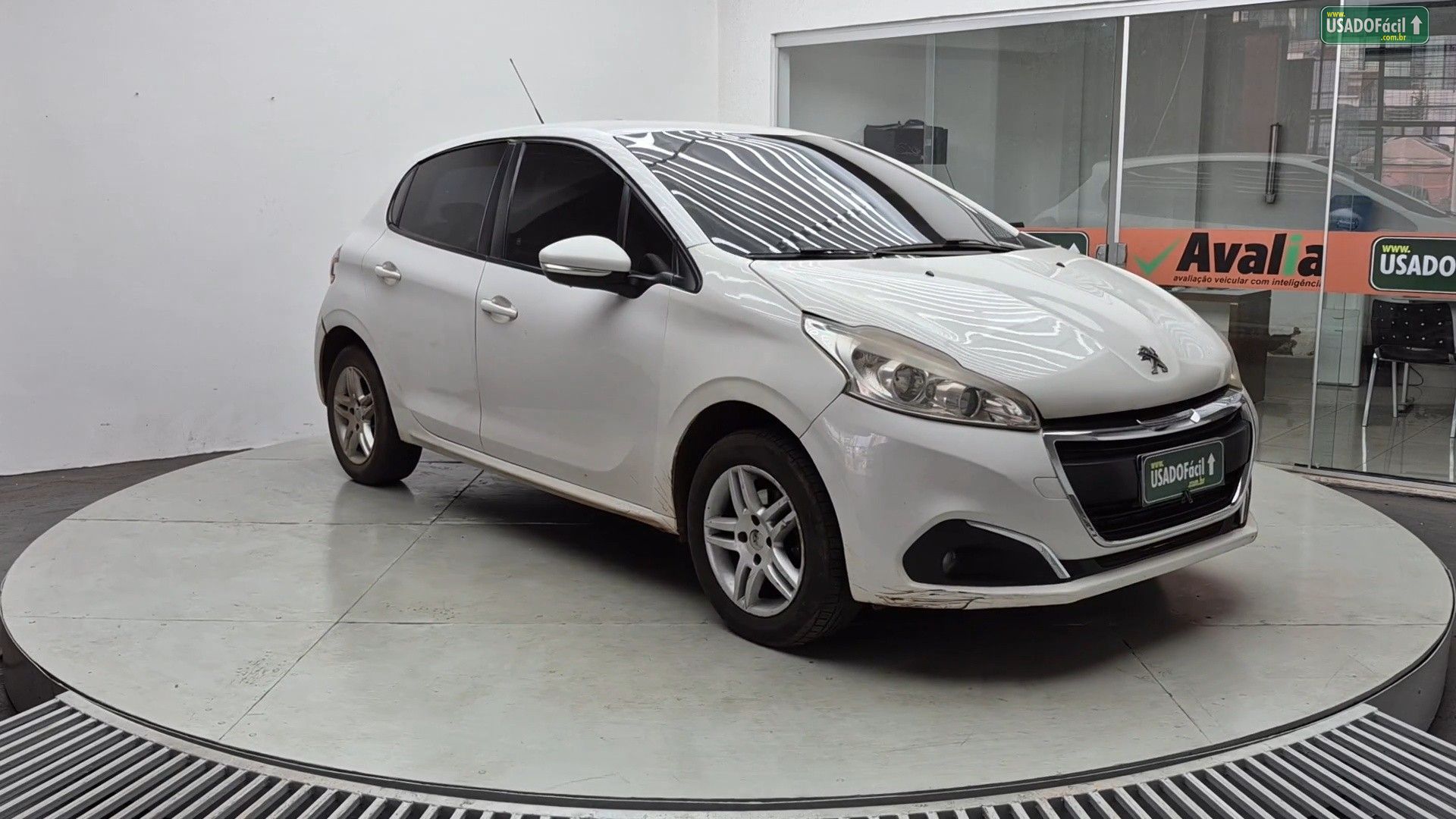 PEUGEOT Peugeot 208 Active 1.2 Mecânico Flex 2017/2017 — foto 3 de 25