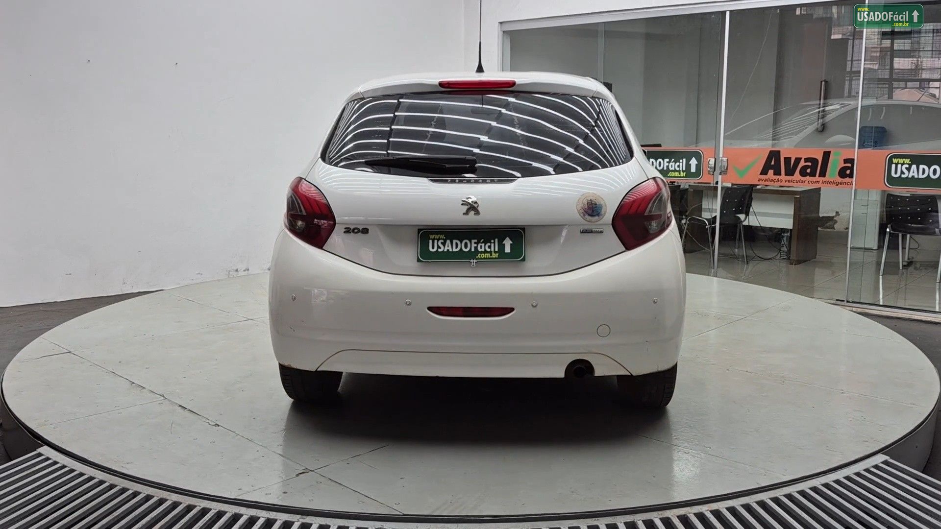 PEUGEOT Peugeot 208 Active 1.2 Mecânico Flex 2017/2017 — foto 6 de 25