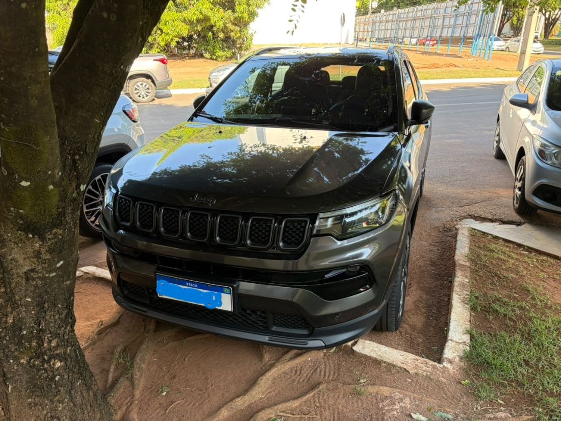 Jeep Compass T270 80 Anos 1.3 Turbo 4x2 Automático Flex 2022/2022 — foto 4 de 13