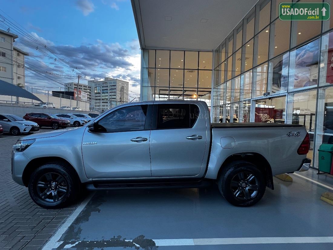 TOYOTA Hilux SR CD 2.8 4X4 TDI Automático Diesel 2024/2024 — foto 2 de 7