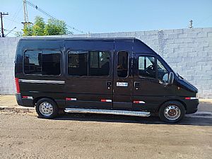 Jumper Vetrato Executive 2.3 Turbo Diesel 16 Lugares 2012/2013 em Várzea Grande - MT