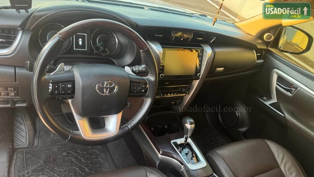 TOYOTA Hilux SW4 SRV 4x2 2.7 Automático Flex 7 LUGARES 2020/2020 — foto 5 de 8