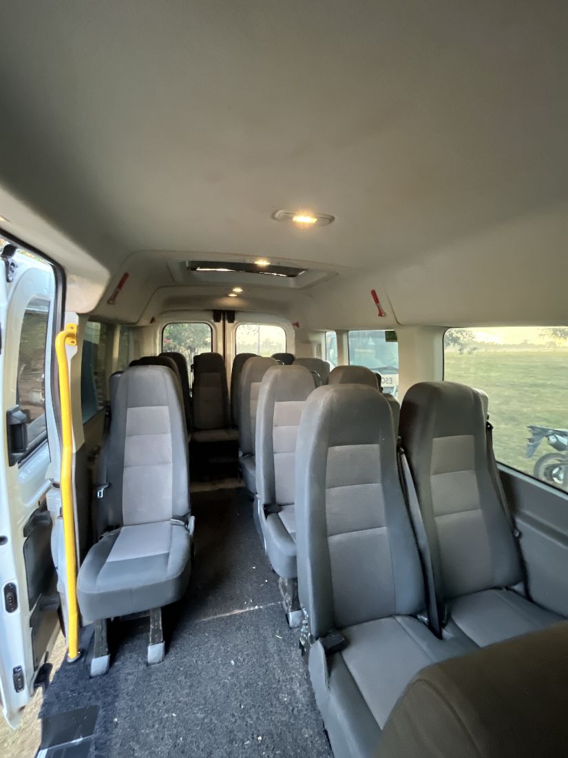 Ford TRANSIT Minibus 15 Lug. 2.0 16V Diesel 2022/2022 — foto 5 de 6