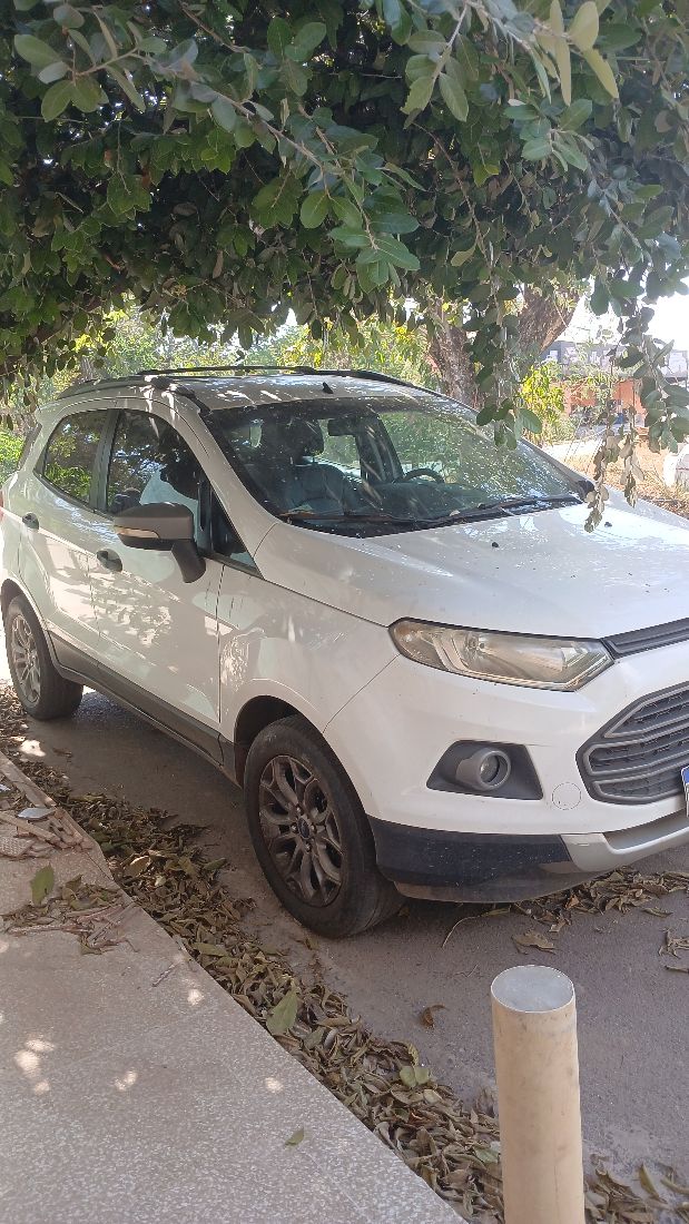 Ford Ecosport Freestyle 2.0 Automático Flex 2015/2015 — foto 4 de 6