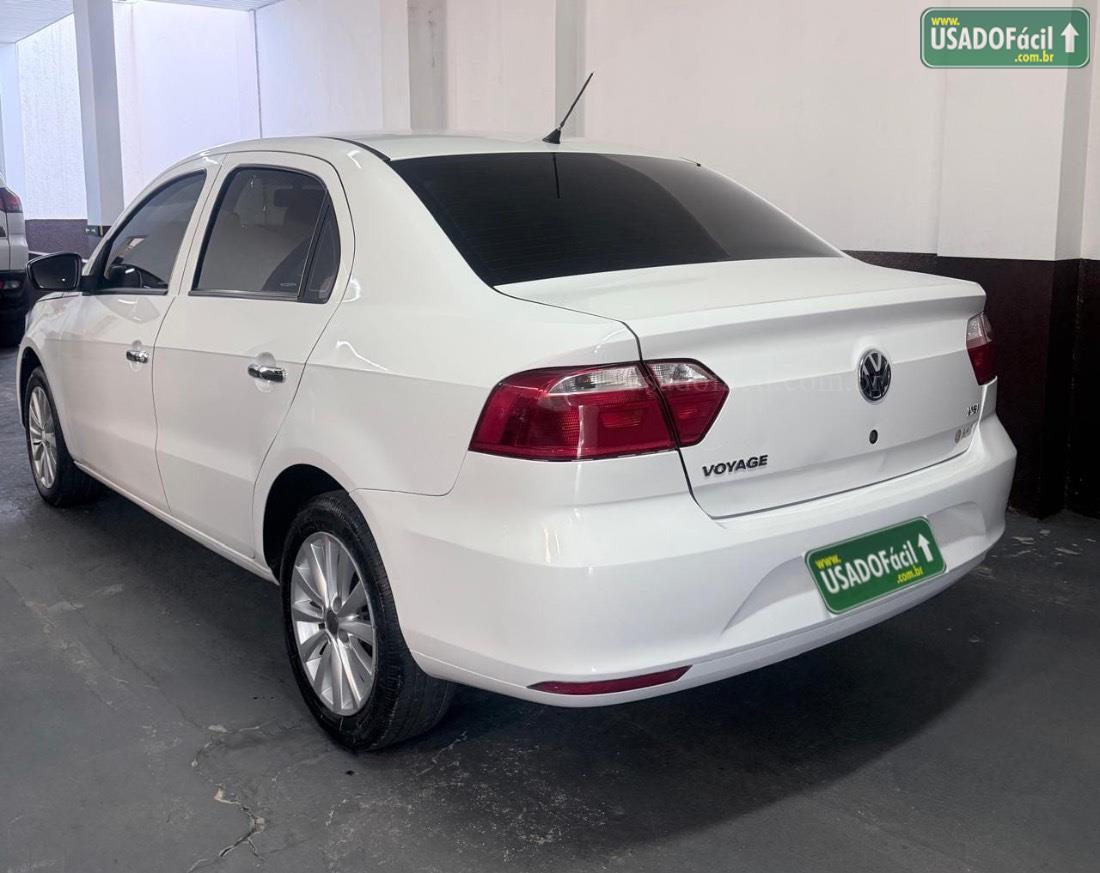 VOLKSWAGEN Voyage Trendline 1.6 Total Flex 2015/2016 — foto 4 de 10