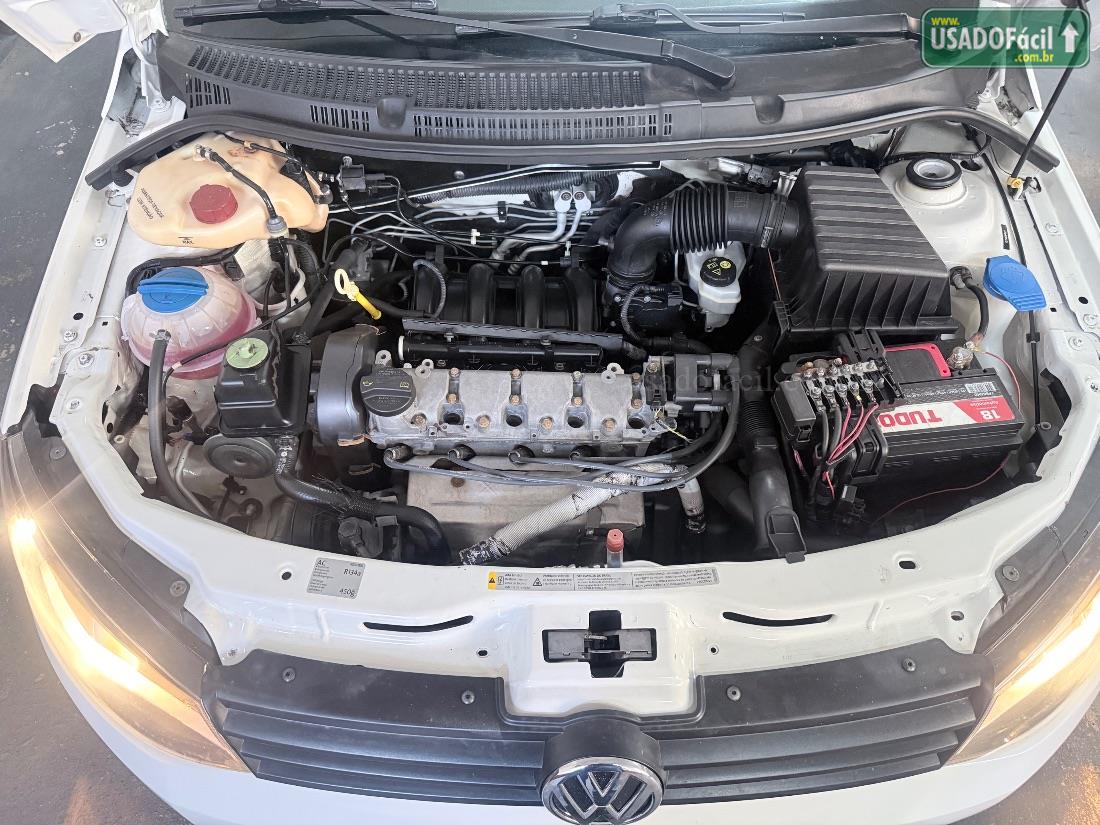 VOLKSWAGEN Voyage Trendline 1.6 Total Flex 2015/2016 — foto 7 de 10