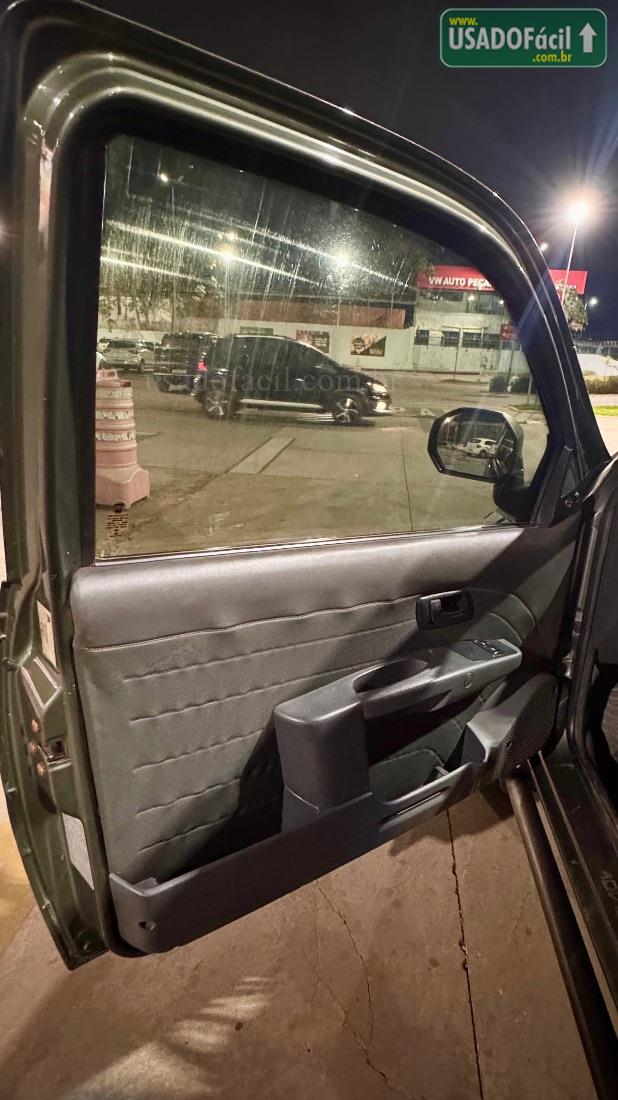 FIAT Strada Adventure CD 1.8 Flex 2014/2015 — foto 8 de 12