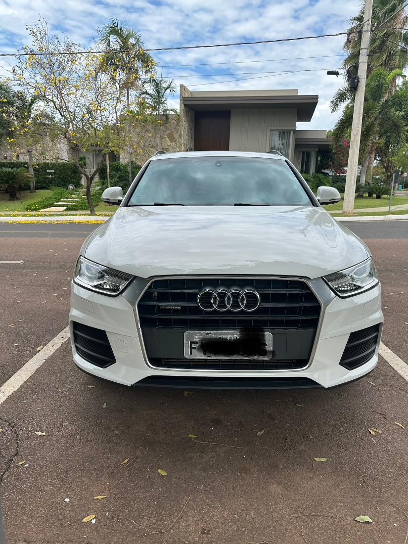 Audi Q3 2.0 TFSi Quattro S-tronic 5P 180CV 2015/2016 — foto 3 de 8