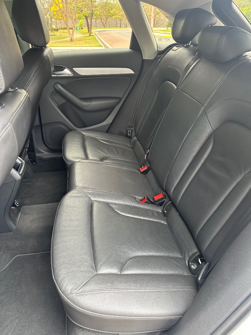 Audi Q3 2.0 TFSi Quattro S-tronic 5P 180CV 2015/2016 — foto 7 de 8