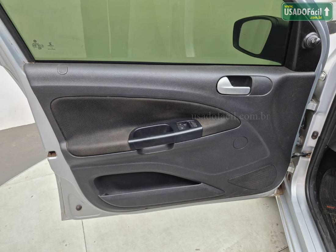 VOLKSWAGEN Gol Trendline 1.6 MSI 4P Total Flex 2017/2018 — foto 17 de 23