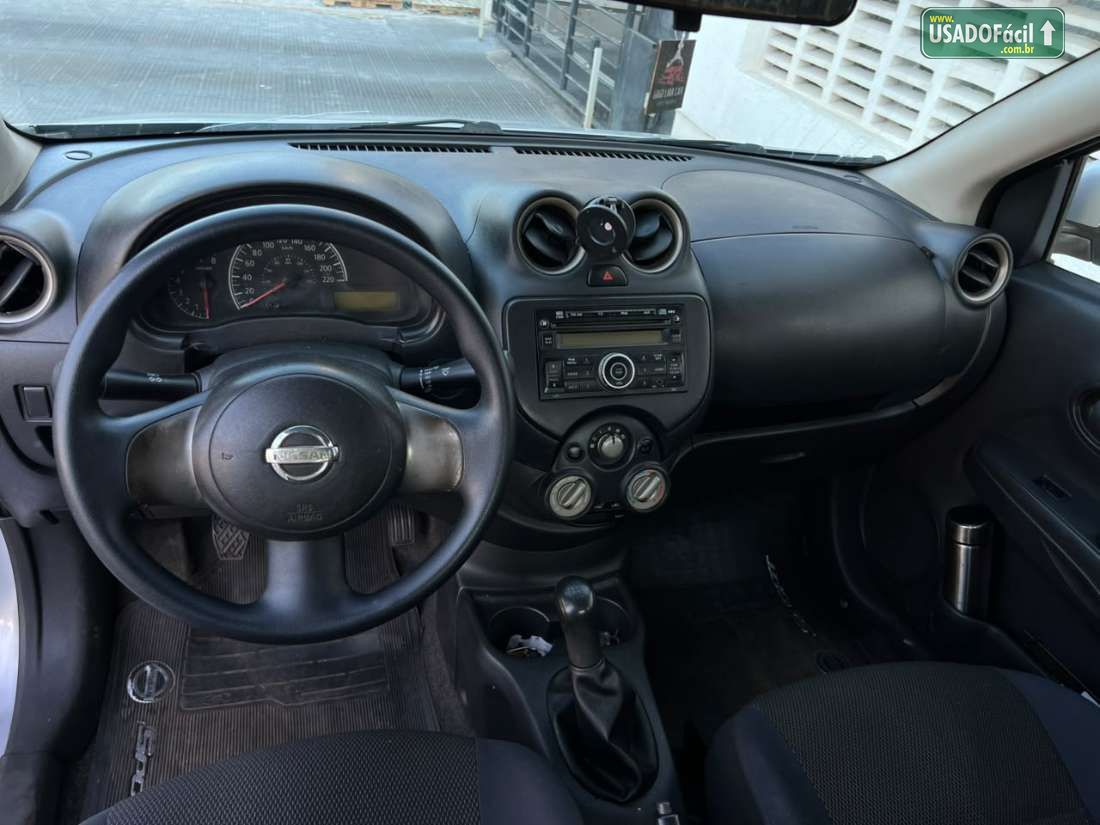 NISSAN Versa SV 1.6 Mecânico Flex 2012/2013 — foto 6 de 9