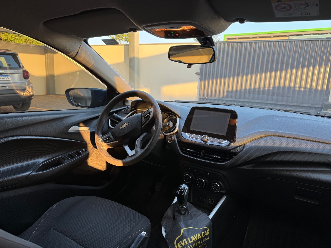 CHEVROLET/GM Onix Sedan Plus LTZ 1.0 Turbo Mecânico Flex 2022/2022 — foto 4 de 5