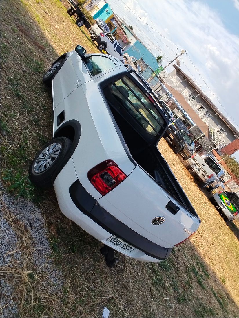 Volkswagen Gol Plus 1.0 Mi 4P Total Flex 4p 2008/2008 — foto 9 de 10