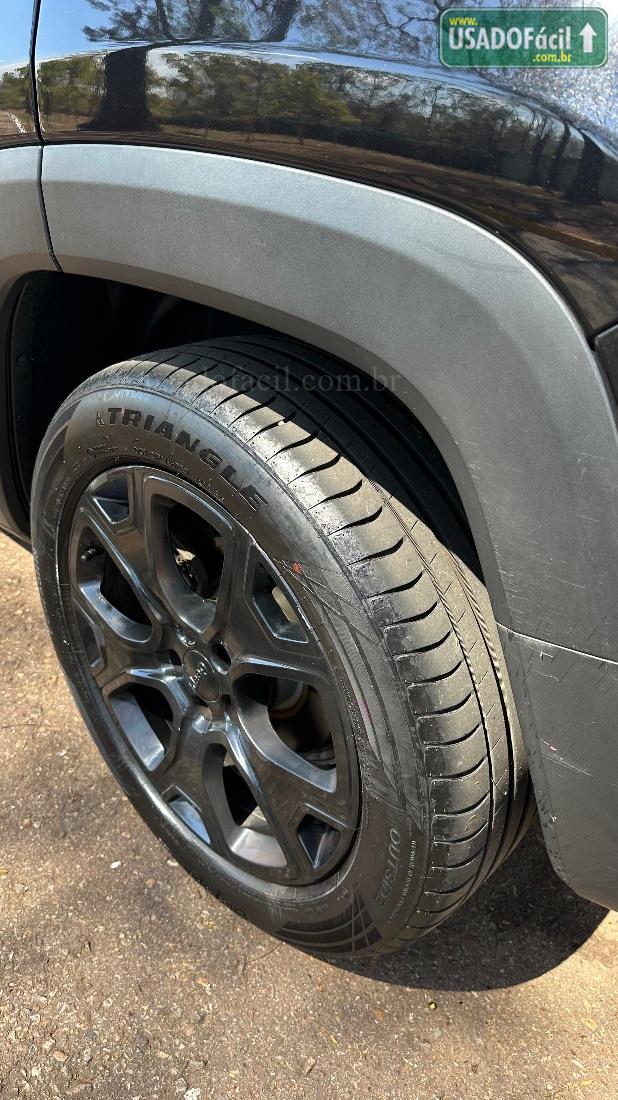 JEEP Renegade Limited 1.8 4X2 Automático Flex 2017/2018 — foto 12 de 12